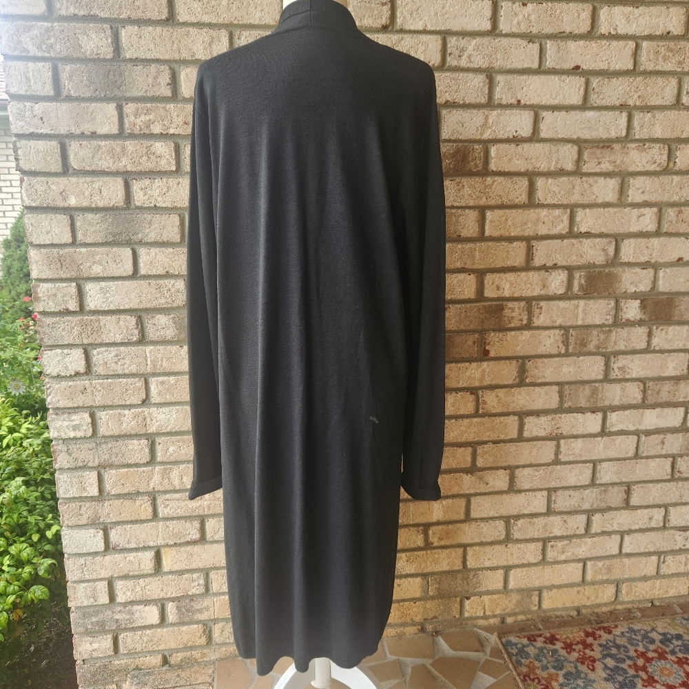 Eileen Fisher black long 3 button silk blend cardigan M - Picture 4 of 16